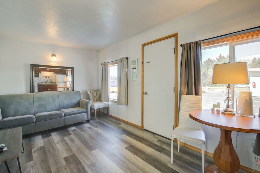 Westerly Motel - photo 20