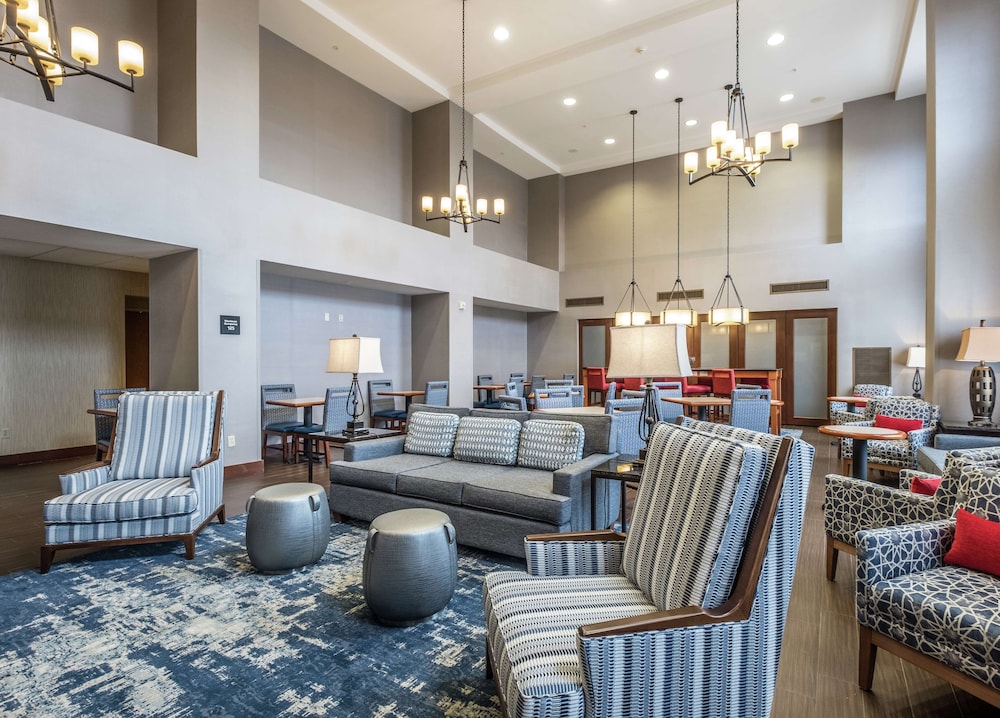 Hampton Inn & Suites Rockland - photo 38