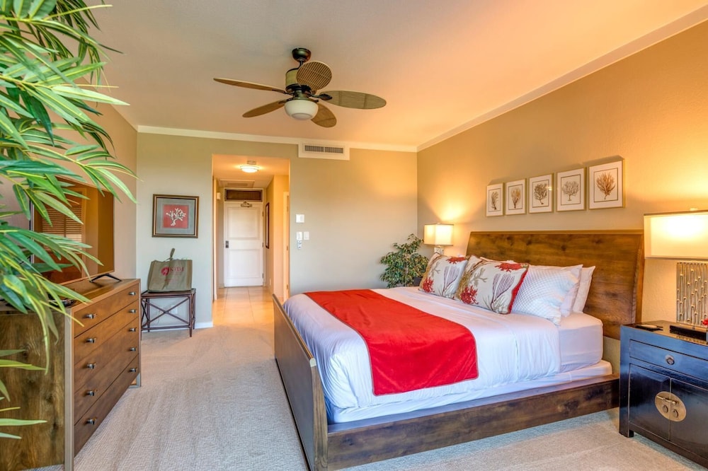 K B M Resorts KGV 16T4 Beautiful 1Bd sweeping ocean views remodeled oversized layout - photo 2