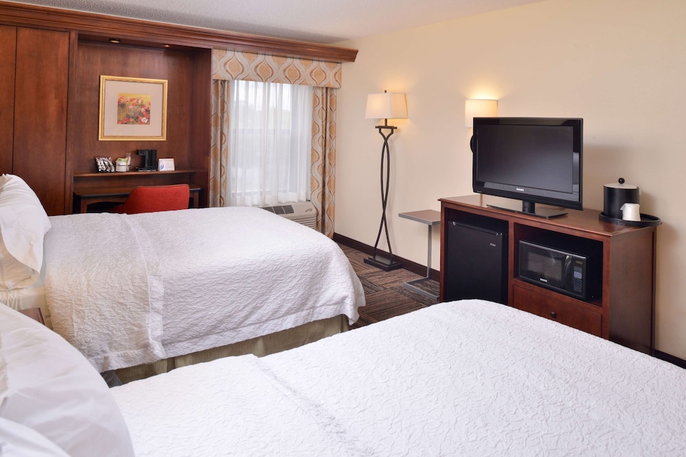 Hampton Inn Elkhart IN - photo 12