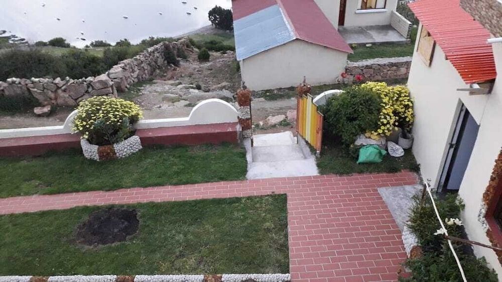 Hostal Jallalla — Yumani — photo 3