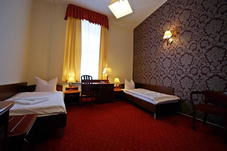 Staromiejski Hotel — Slupsk