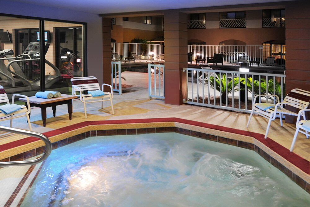 Courtyard by Marriott Scottsdale Old Town - photo 20