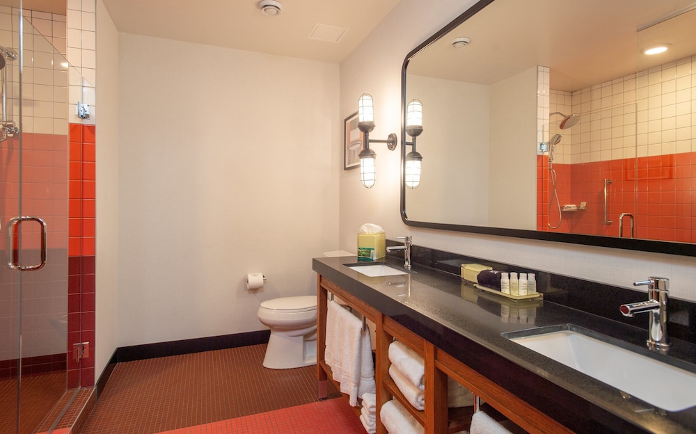 Hotel Indigo Madison Downtown by IHG - photo 23