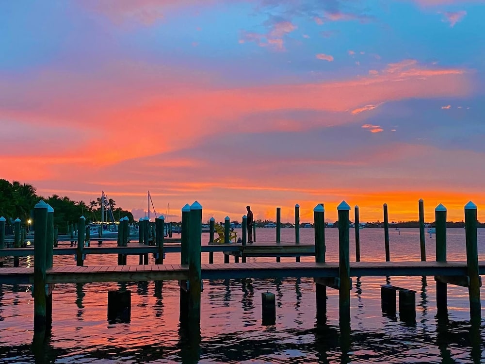 Sunset Cove Beach Resort - photo 180