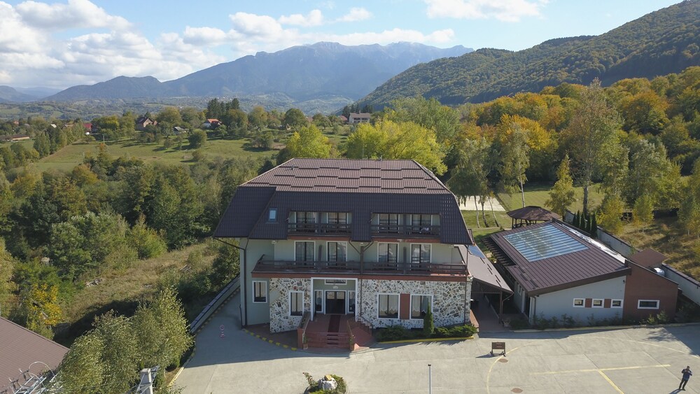 Emire Bran in Bran, Romania