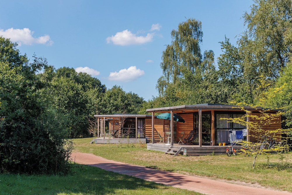 Huttopia de Roos - carbon neutral hotel in Ommen