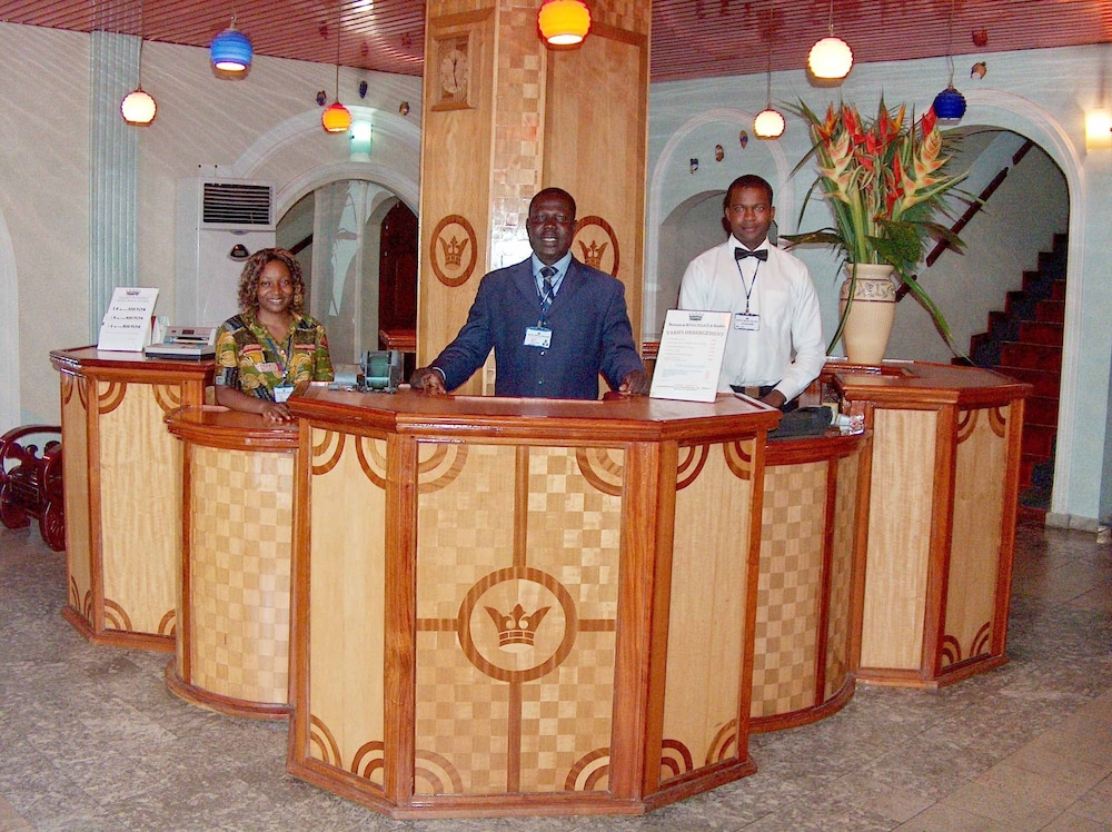Hotel Royal Palace — Bonaberi — photo 2
