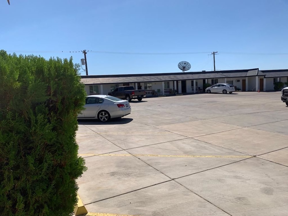 The Sands Motel - photo 33