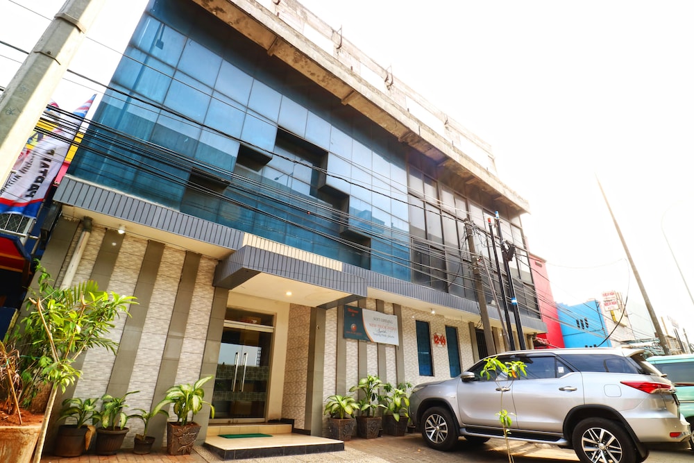 New Priok Indah Hotel — Jakarta