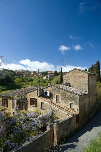 Appartamenti Il Portone in Volterra, Italy