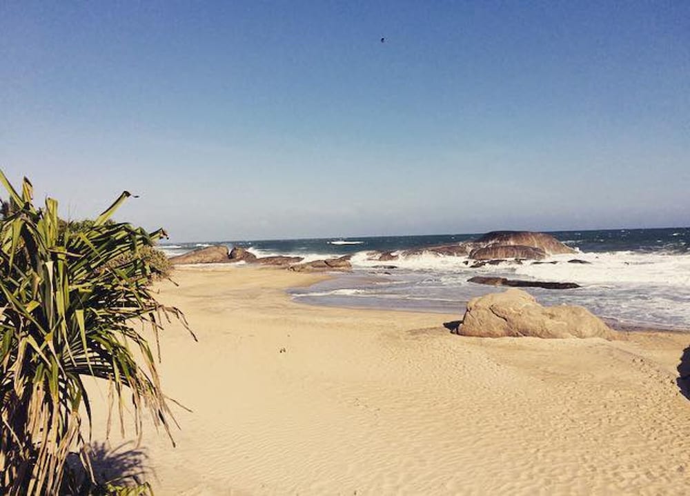 Sarada Beach Resort - carbon neutral hotel in Colombo