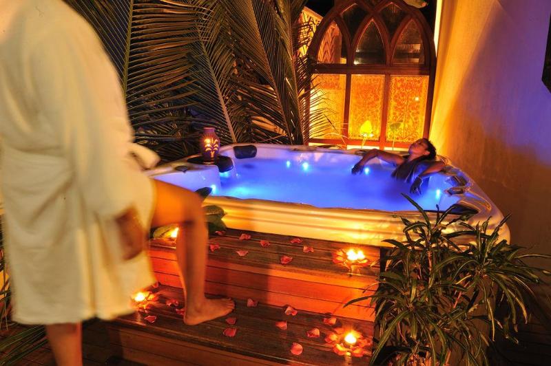 Royal Beach Hotel & Spa — Hell-Ville — photo 2