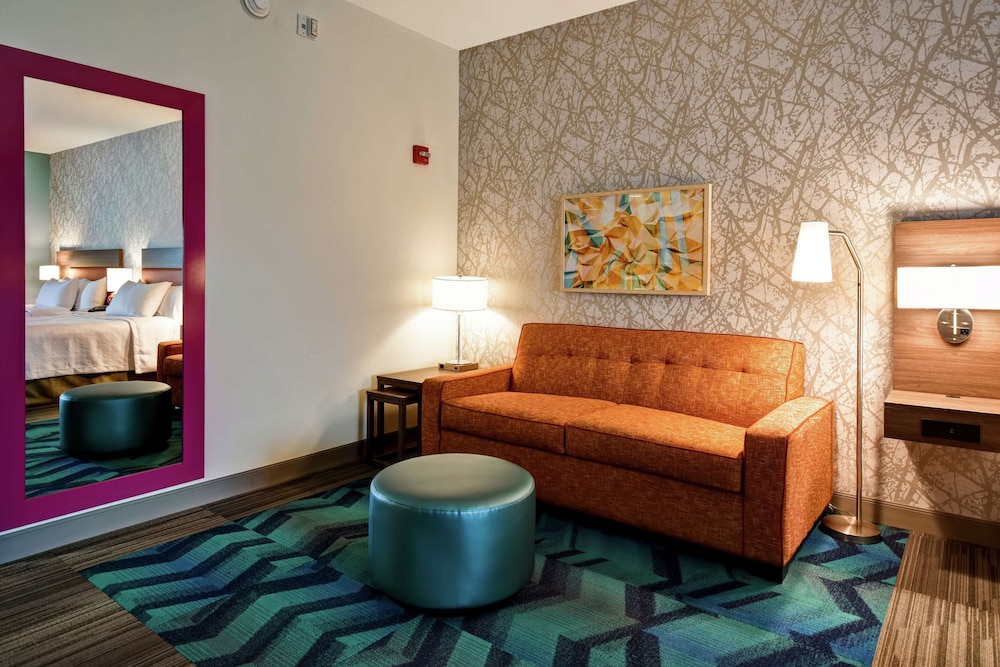 Home2 Suites by Hilton Mechanicsburg - photo 17