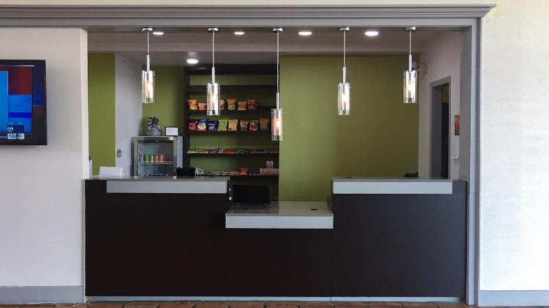 Studio 6 Longview TX - photo 3