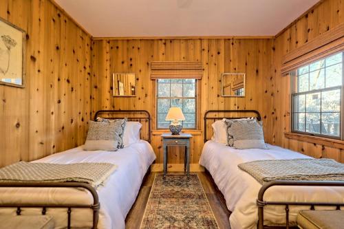 The Spotted Owl in Highlands, United States