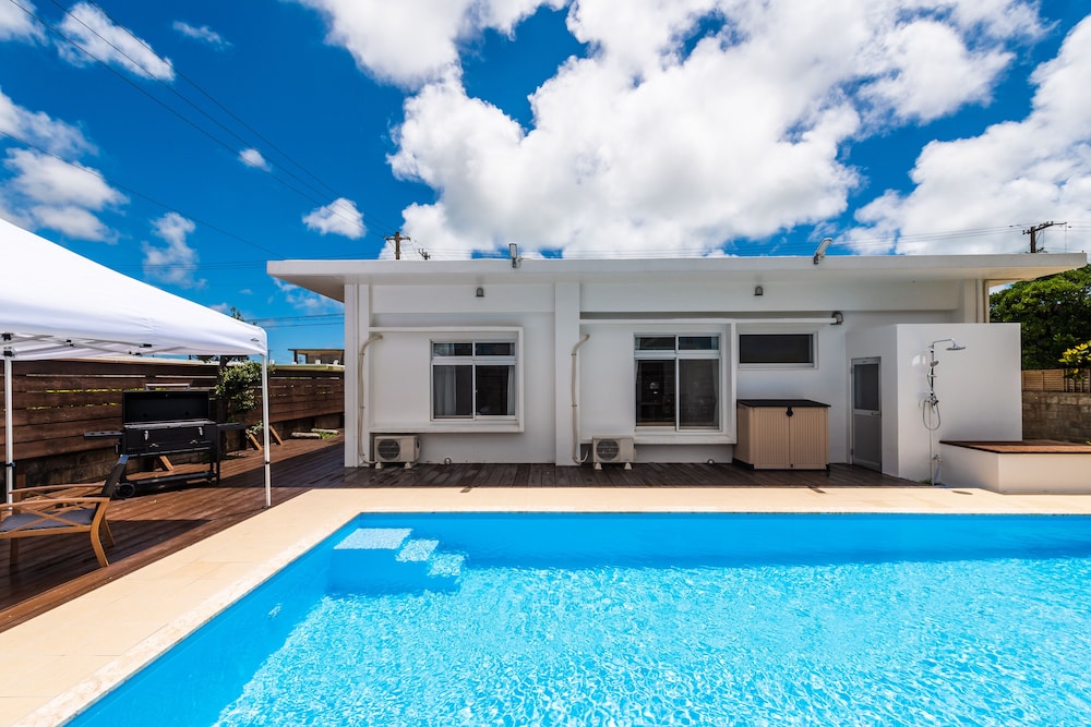 Marinus in Miyakojima, Japan