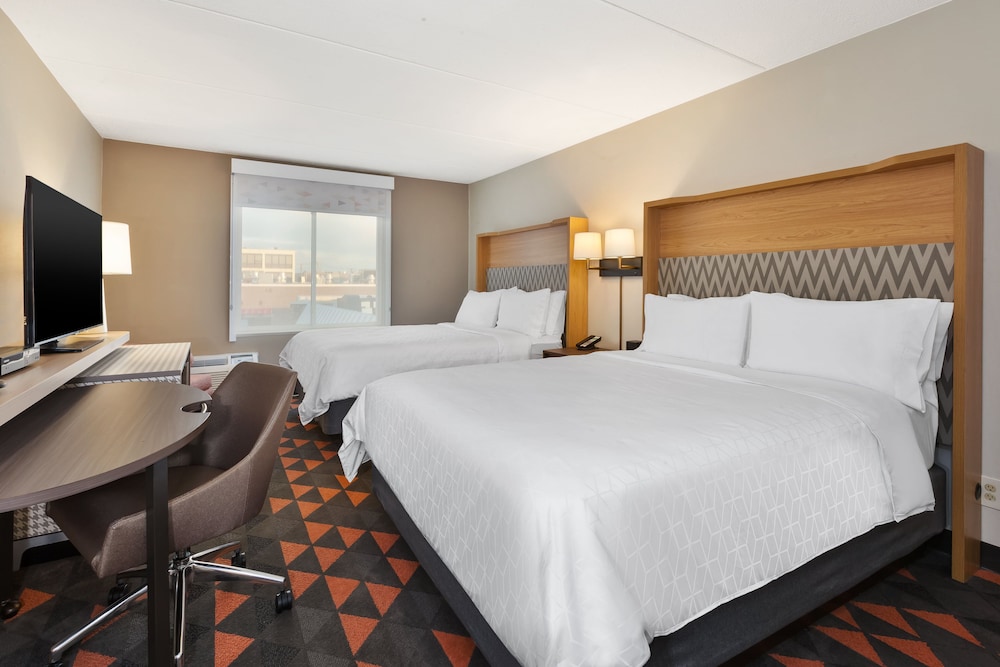 Holiday Inn Westbury Long Island by IHG - photo 8
