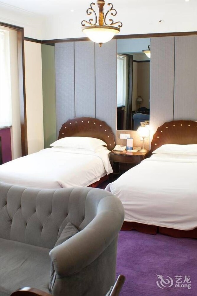 Datong Hotel - carbon neutral hotel in Tianjin