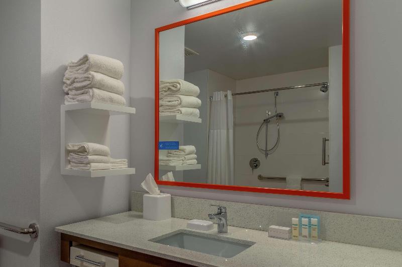 Hampton Inn By Hilton Bourbonnais Kankakee - photo 35