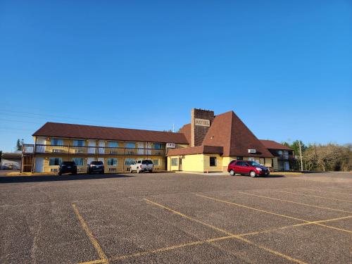 The Trail Inn Grantsburg WI 703 WI 70 - photo 6