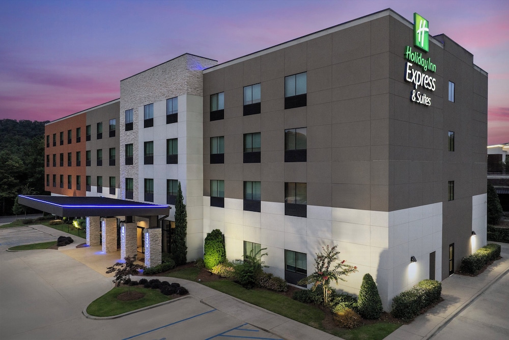 Holiday Inn Express & Suites Birmingham Homewood by IHG - photo 33