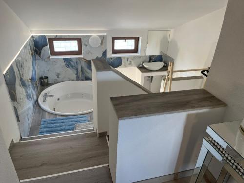 Sebe apartments 4 — Holic — photo 3
