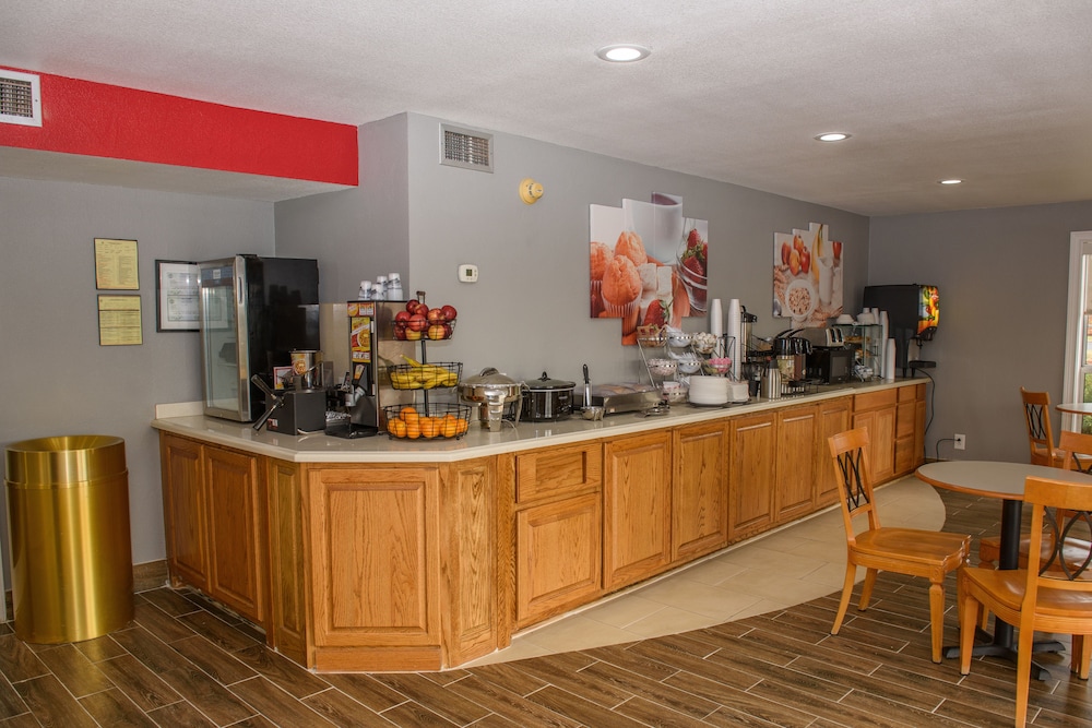 Richland Inn Lawrenceburg - photo 29