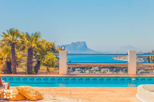 Villa Scarlett by Abahana Villas — 4-Star Luxury Hotel in Teulada, Spain