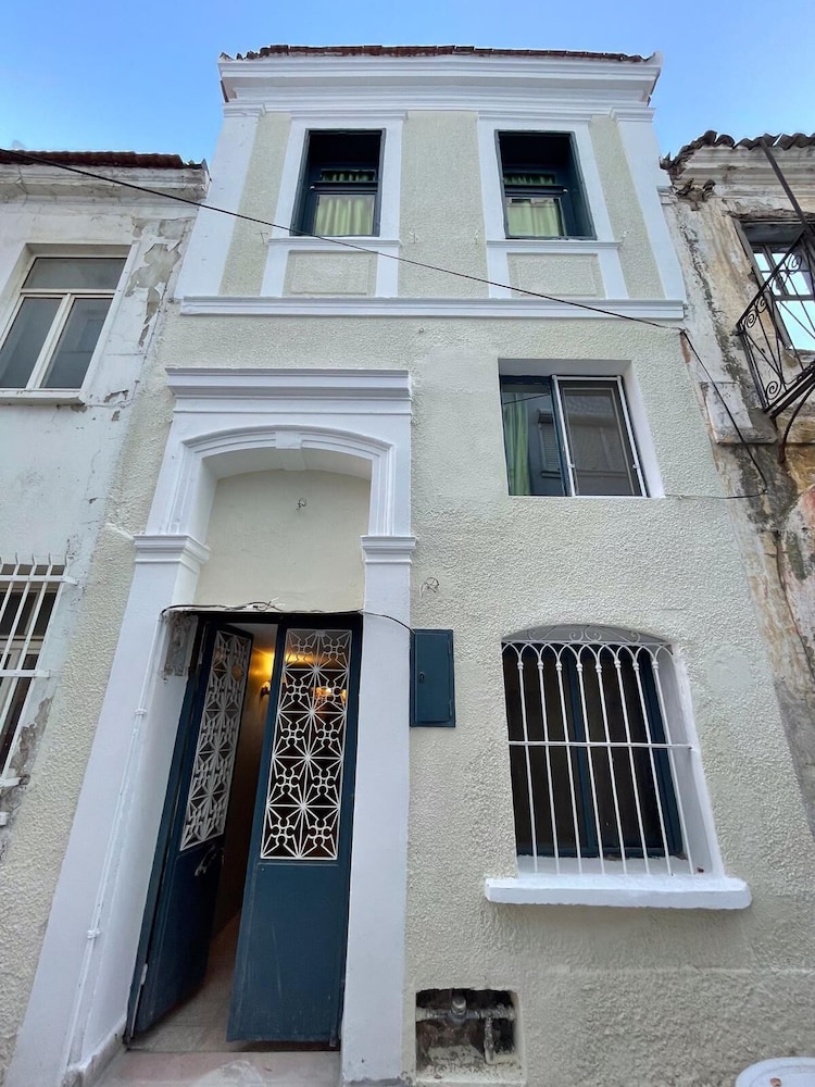 Arada Ayvalık in Ayvalik, Turkey