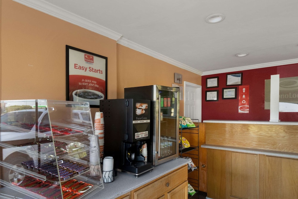 Econo Lodge Cornersville - photo 5