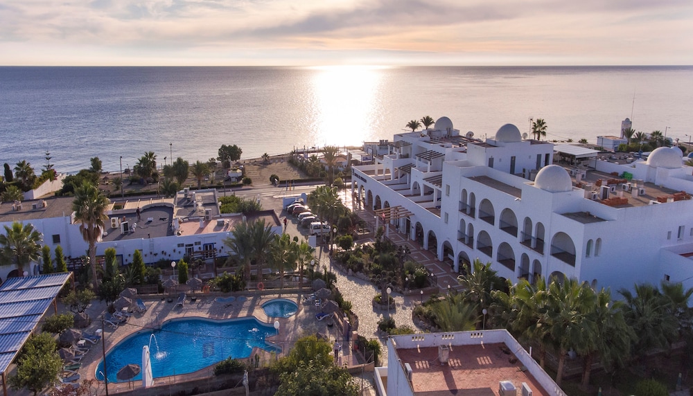 Hotel El Puntazo Ii — Mojacar