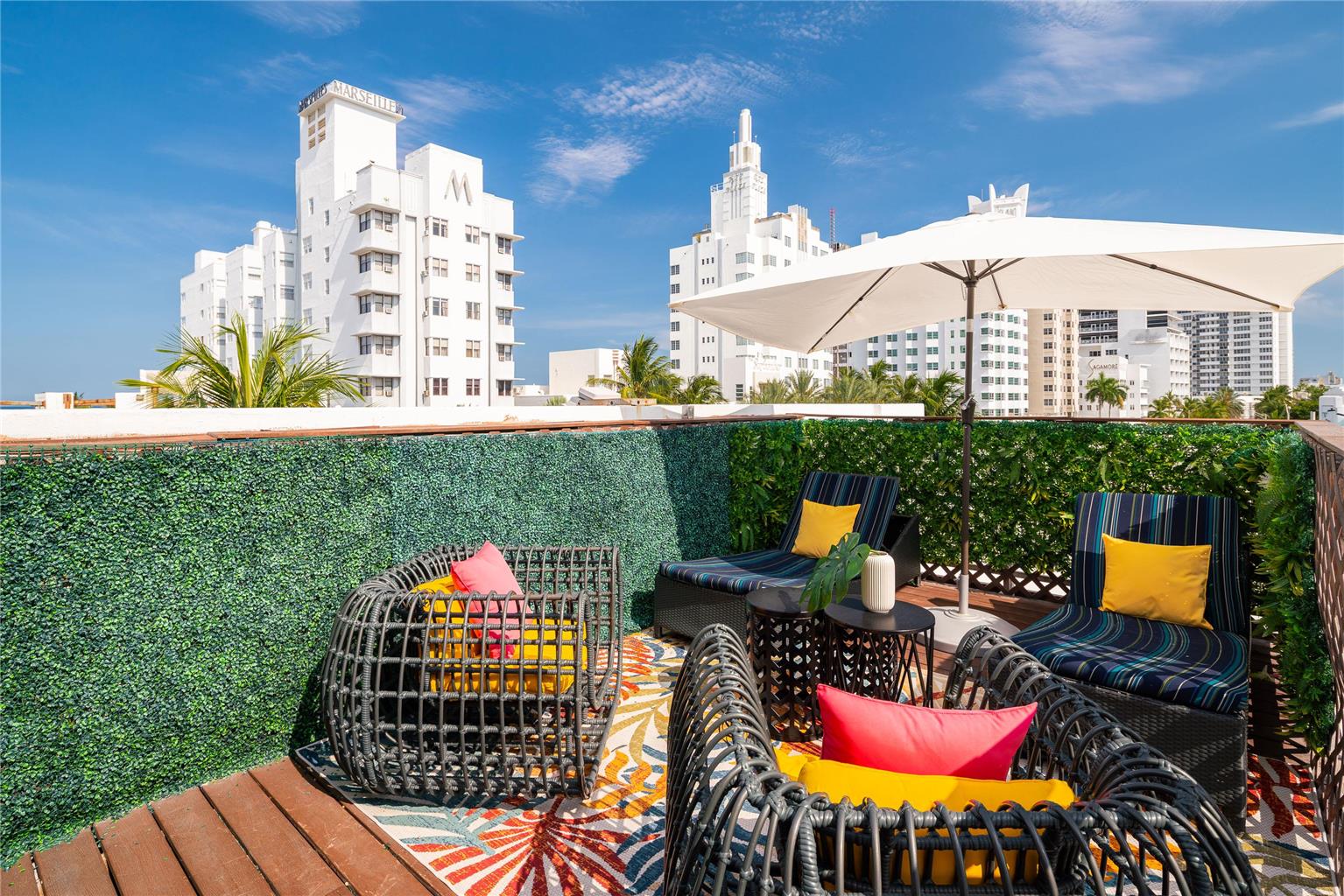 Catalina Hotel & Beach Club - photo 11