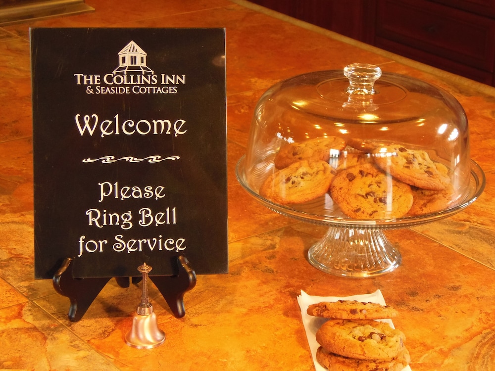 The Collins Inn and Seaside Cottages - photo 3