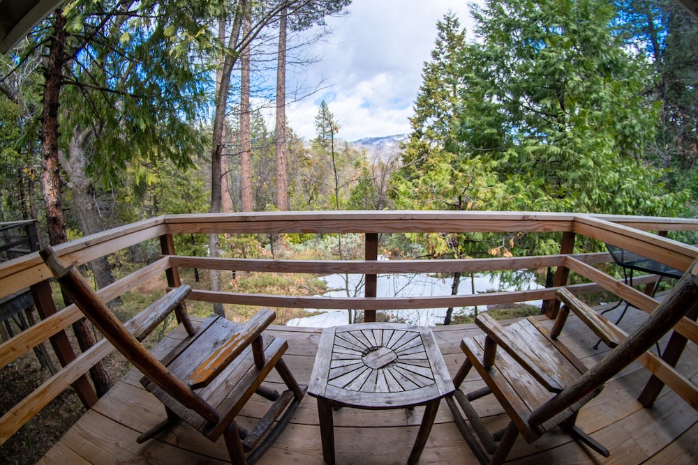 Narrow Gauge Inn - photo 15