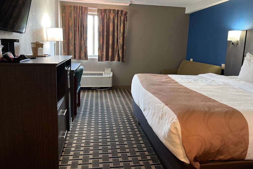 Quality Inn & Suites Louisville East - photo 21