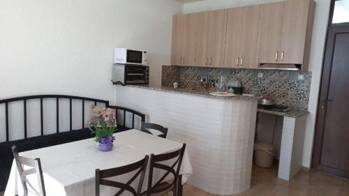 Leto by Sveta in Urek'i, Georgia