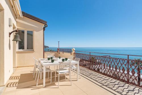 RivieraRent La Terrazza sul mare — 4-Star Luxury Hotel in Pietra Ligure, Italy