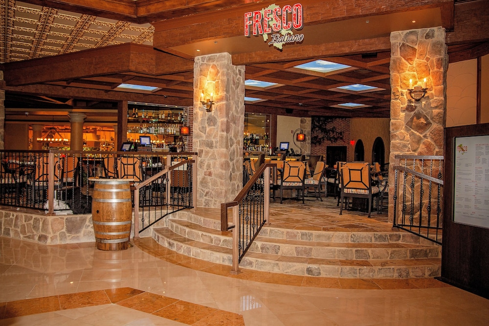 Westgate Las Vegas Resort and Casino - photo 55