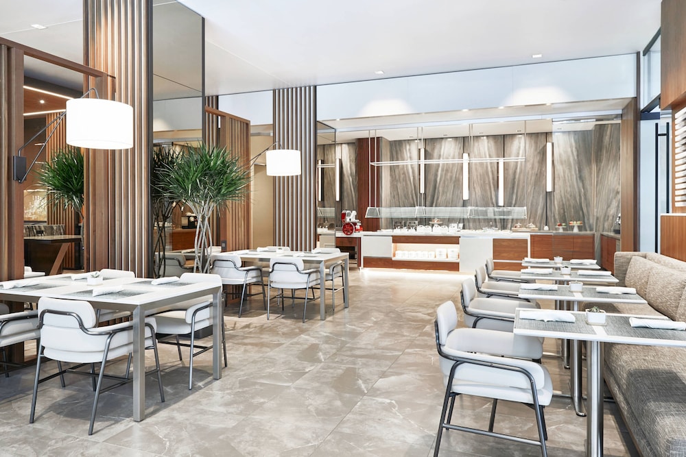 AC Hotel by Marriott Houston Downtown - photo 32