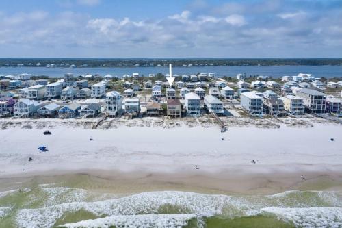 Good Winds in Gulf Shores, United States