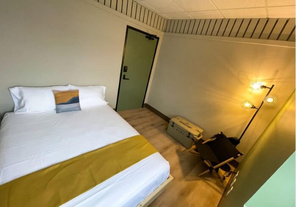 Zenith Basecamp - photo 16