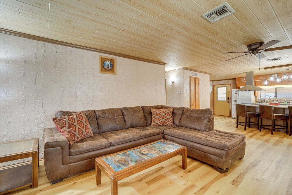 Near Scenic Trails Parks Central Payson Retreat — Payson