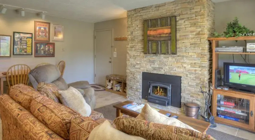 2 BR Purgatory Townhome 101 — 4-Star Luxury Hotel in Durango, United States