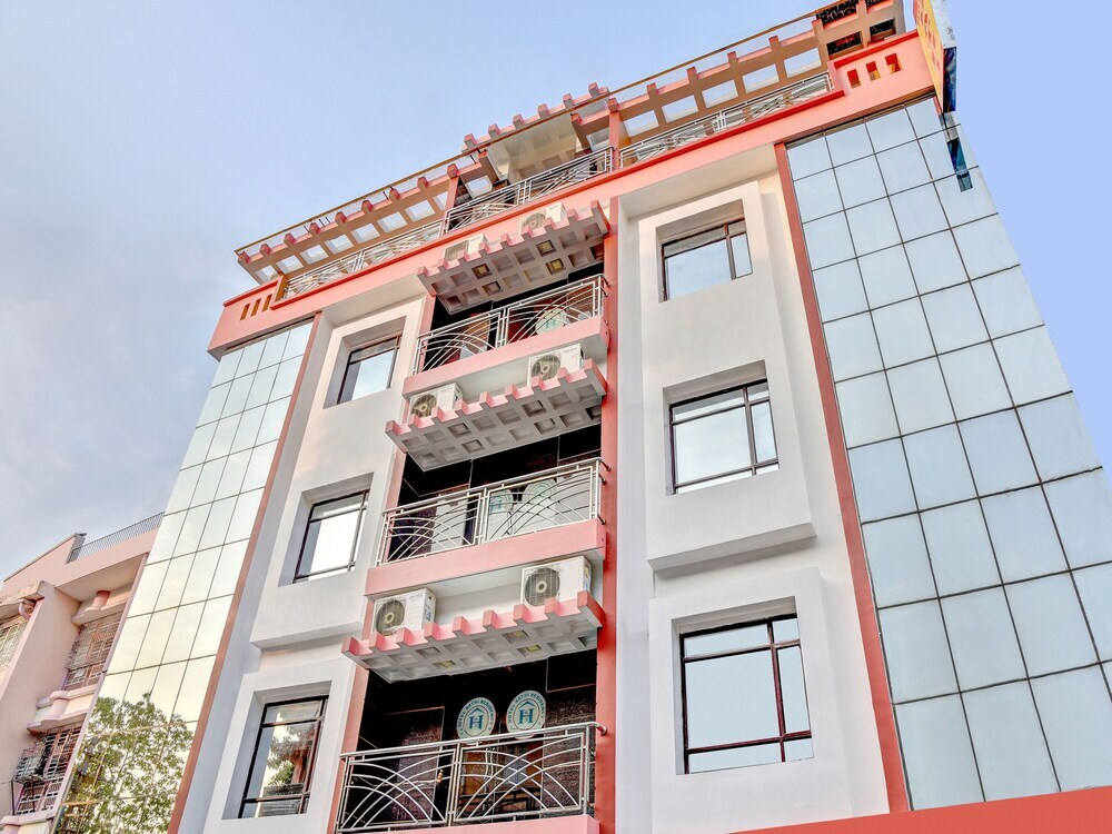 Hotel Sathi Residency by Treebo Hotels in Siliguri, India
