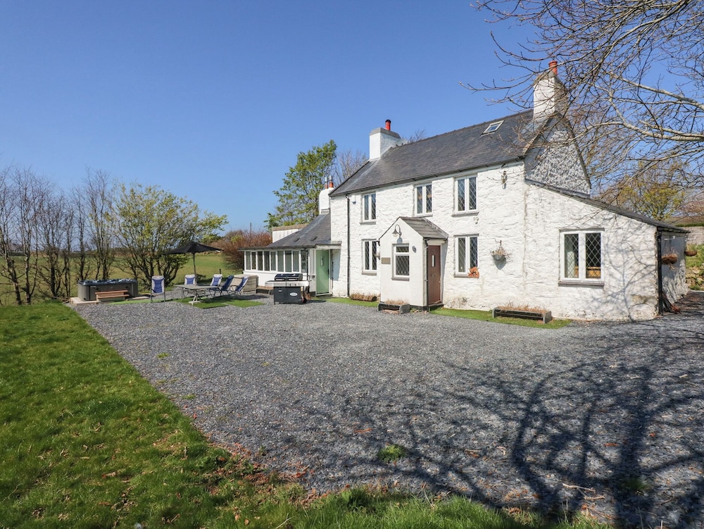 Ty’n Pwll Farm in Pwllheli, United Kingdom