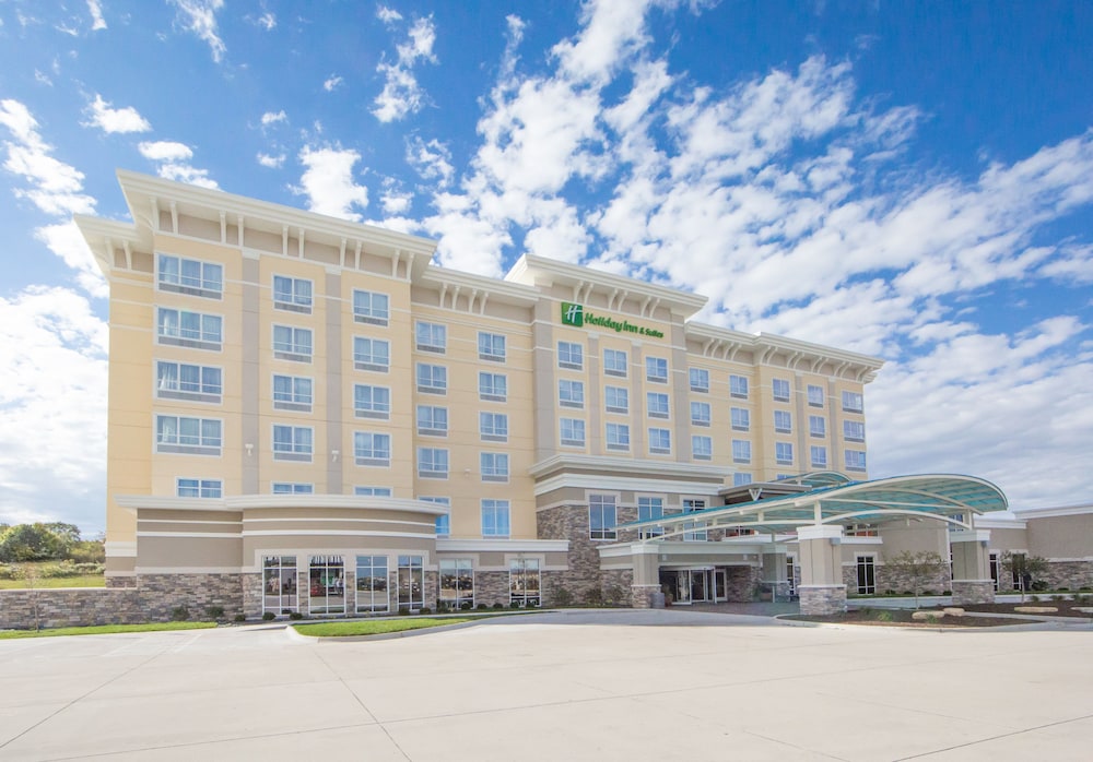 Holiday Inn Hotel & Suites Davenport by IHG - featured photo