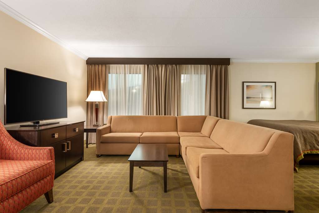 Best Western Plus White Bear Country Inn - photo 27