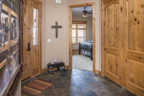 The Lodges at Elkhorn Creek Unit 1302 - photo 31