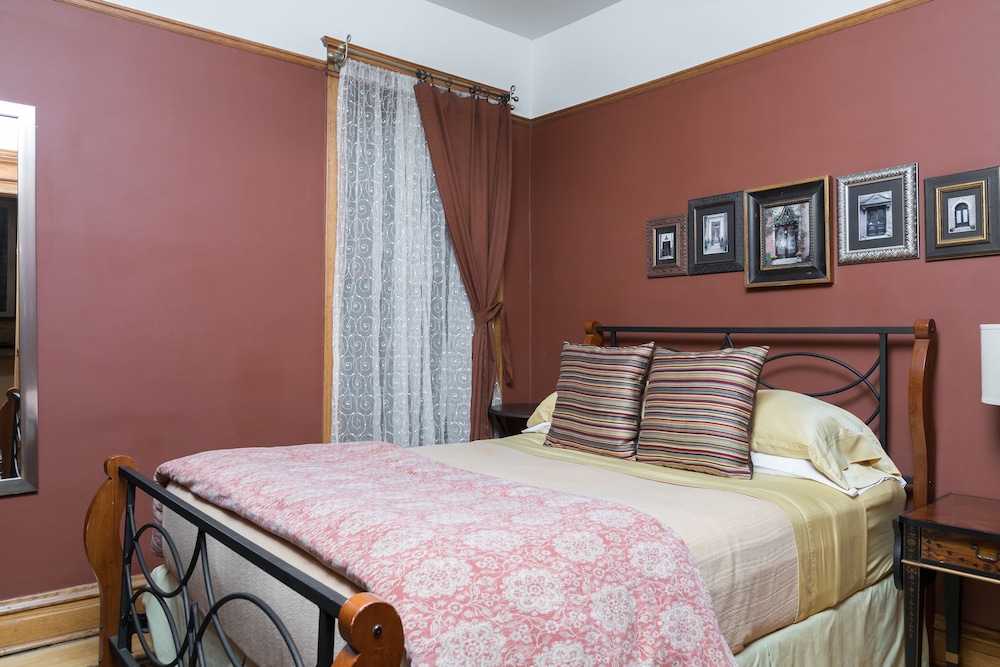 Chicago Guest House Wrigleyville - photo 7